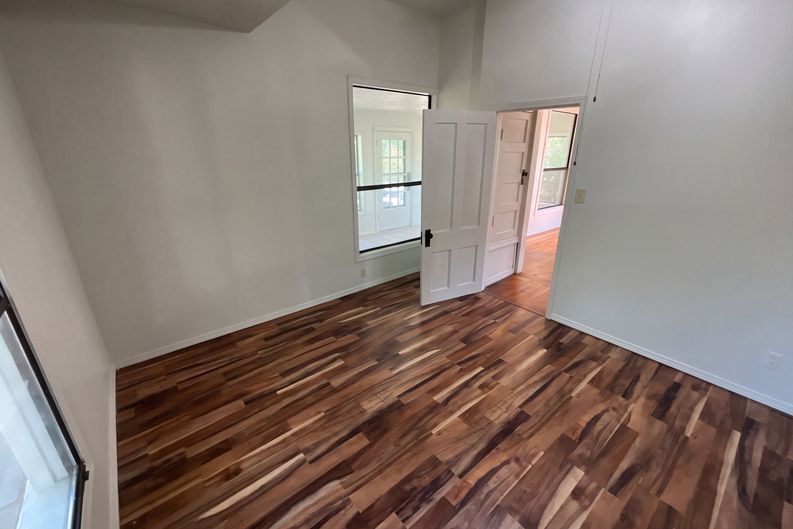 Photo 10 of 15 of 323 W 7th St, Chandler, OK