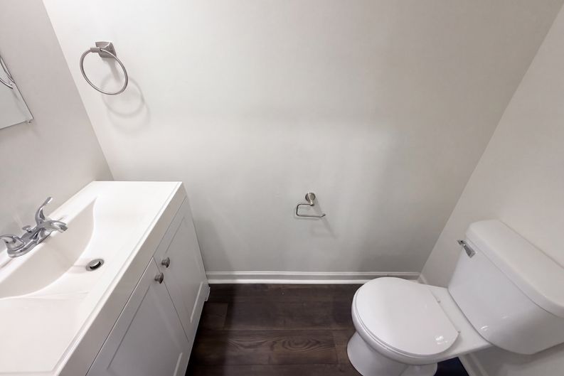 Photo 15 of 21 of 513 S Champion Ave, Columbus, OH