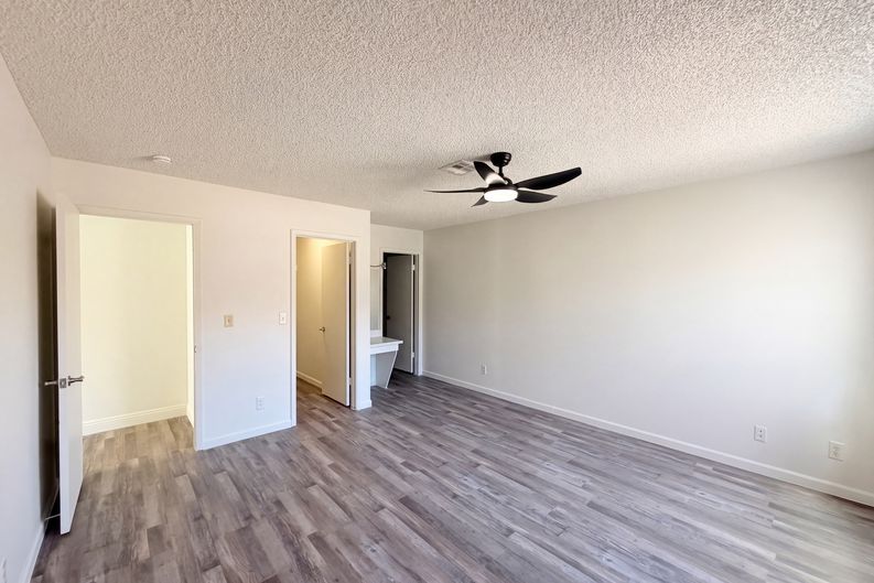 Photo 23 of 34 of 2304 Sabroso St, Las Vegas, NV