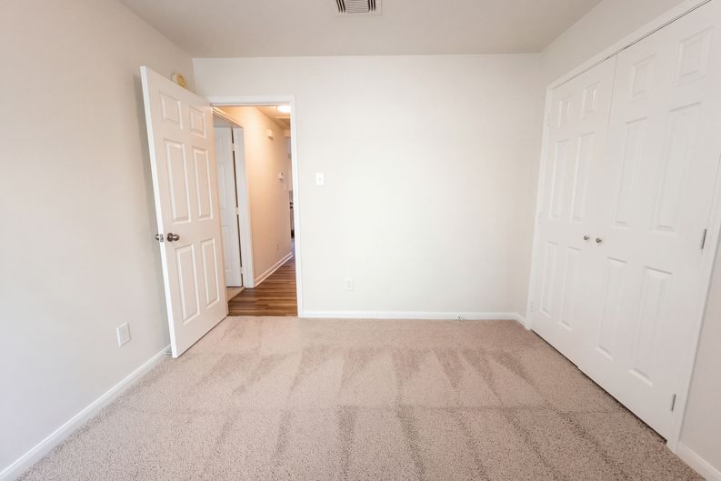 Photo 14 of 26 of 21619 Astipalia Dr, Spring, TX