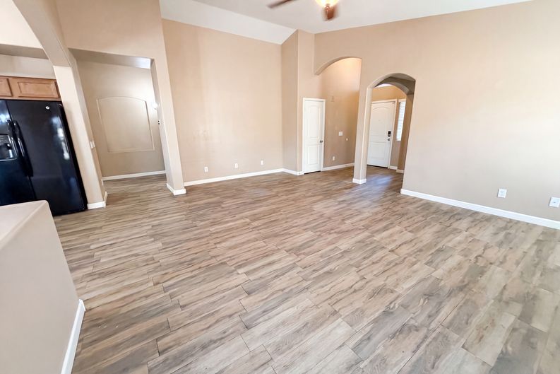 Photo 12 of 29 of 4181 S 247th Dr, Buckeye, AZ