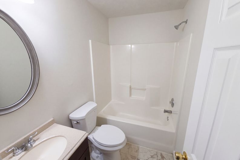 Photo 14 of 31 of 330 Dreamland Ct, Winder, GA