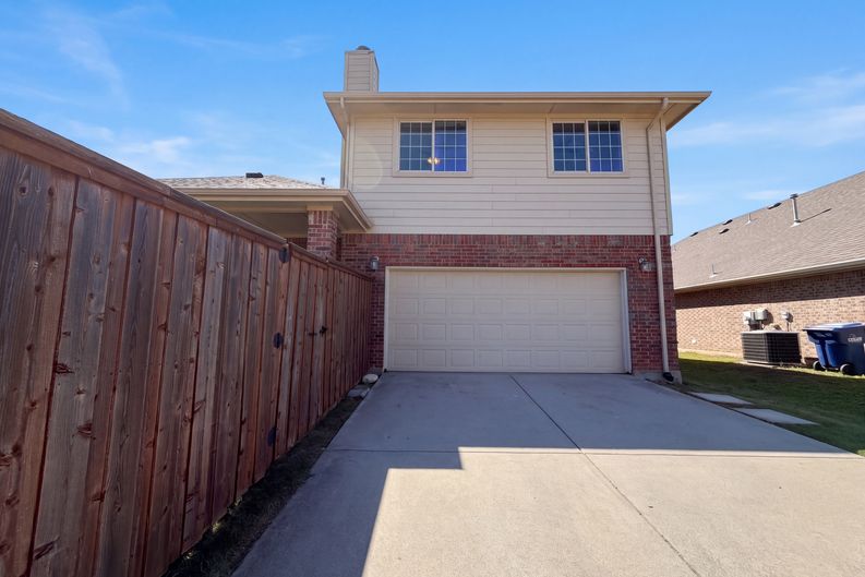 Photo 19 of 21 of 5800 Chuck Wagon Ln, McKinney, TX