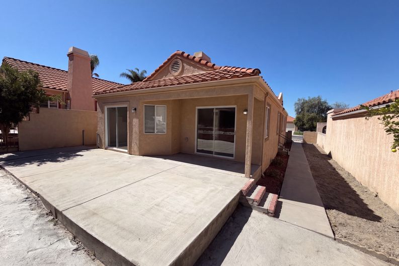 Photo 5 of 17 of 961 Verona Ave, San Jacinto, CA