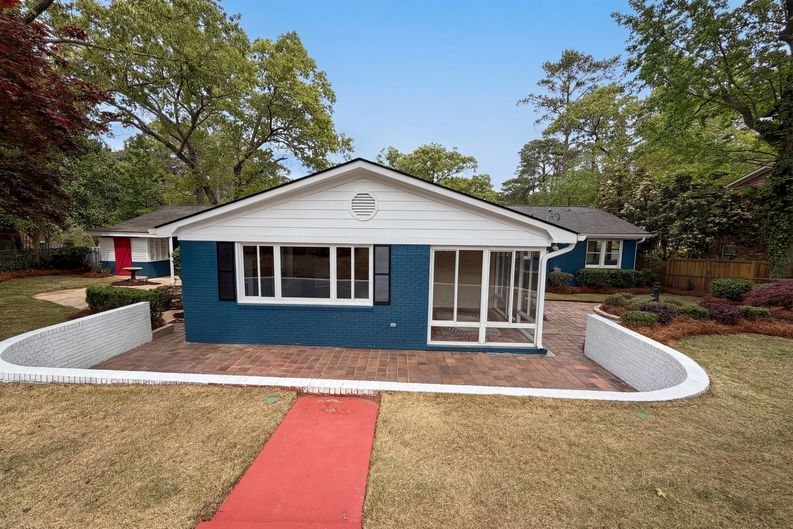 Photo 5 of 39 of 6114 Cedar Ridge Rd, Columbia, SC