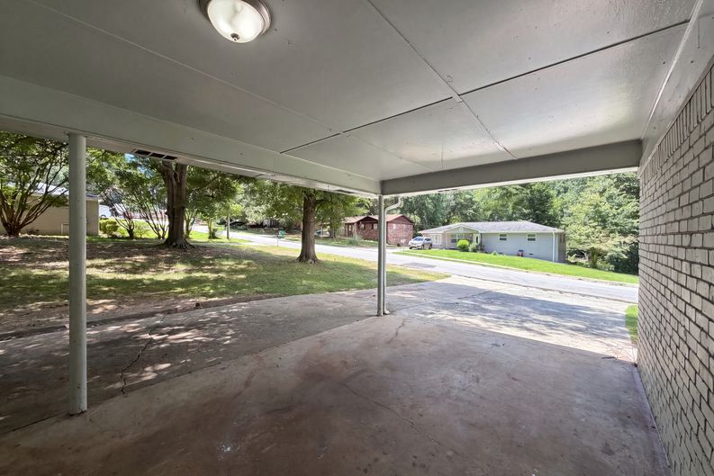 Photo 17 of 18 of 6503 Jackie Ln, Austell, GA