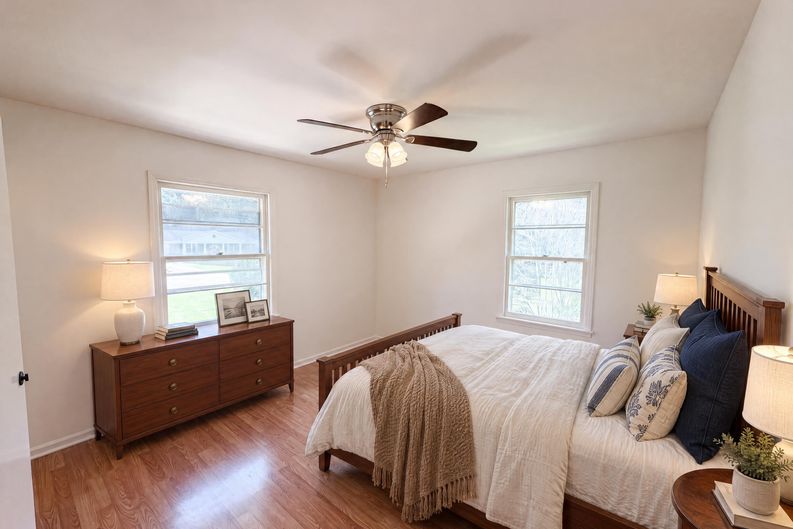 Photo 6 of 17 of 3119 Holbrook Dr SW, Marietta, GA