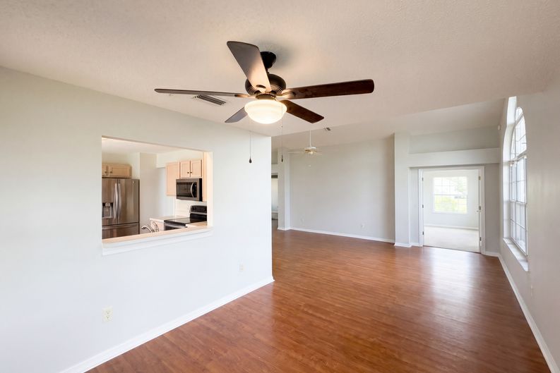 Photo 7 of 20 of 1407 Figueroa St, The Villages, FL