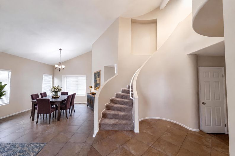 Photo 7 of 22 of 39676 Ridgedale Dr, Murrieta, CA