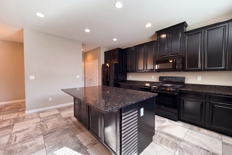 Photo 8 of 35 of 12243 Loggeta Way, Las Vegas, NV