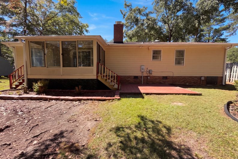 Photo 5 of 24 of 148 Whitwood Cir, Columbia, SC