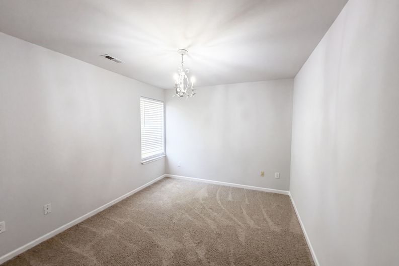 Photo 11 of 21 of 129 Saddlebrook Ave, Pickens, SC