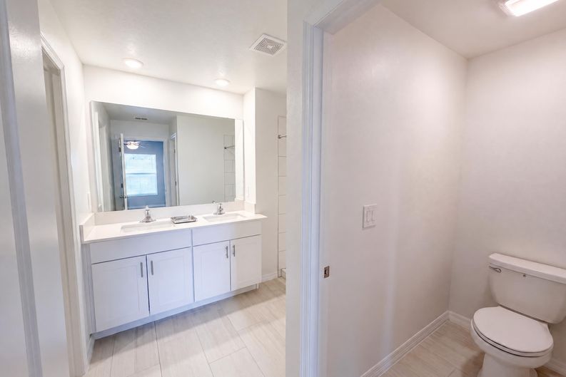 Photo 10 of 18 of 3513 Radiant Mountain Dr, Plant City, FL