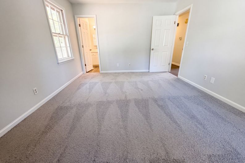 Photo 4 of 24 of 148 Whitwood Cir, Columbia, SC