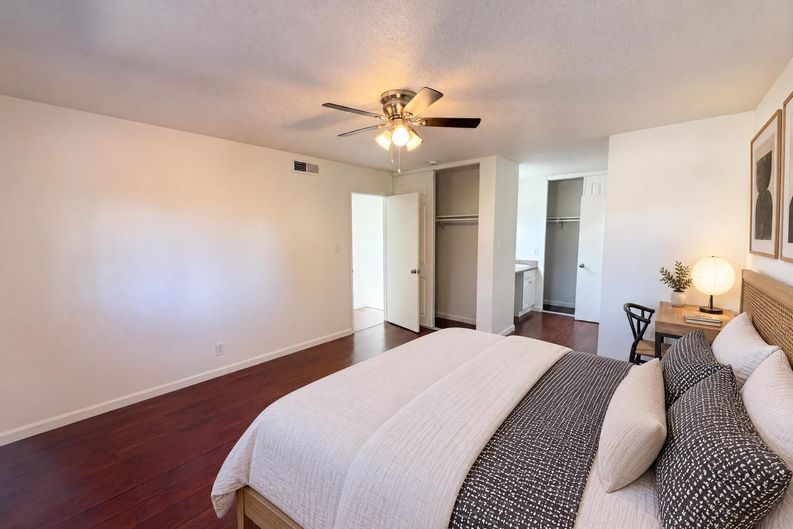 Photo 20 of 39 of 4948 Dewey Dr, Fair Oaks, CA