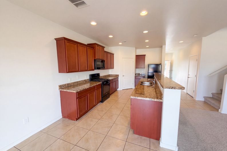 Photo 6 of 30 of 6295 S Crane Dr, Tucson, AZ