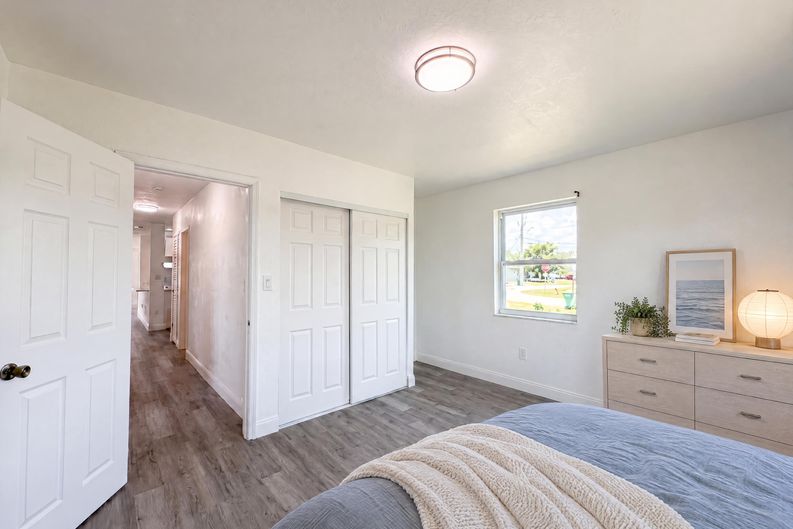 Photo 17 of 26 of 21530 Glendale Ave, Port Charlotte, FL