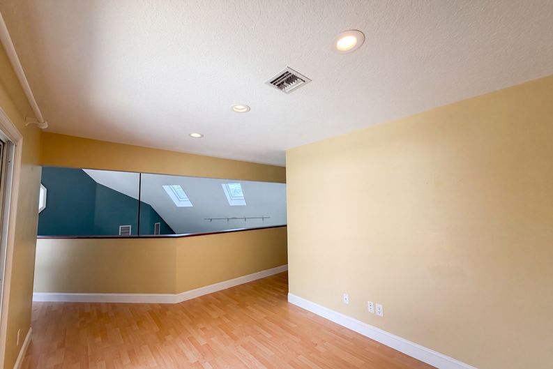 Photo 21 of 31 of 4335 SE 8th St, Ocala, FL