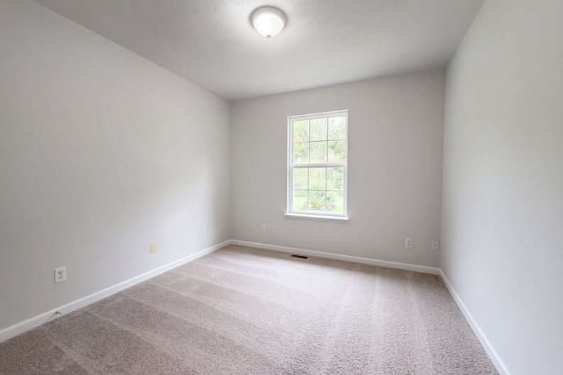Photo 12 of 18 of 1023 Kaity Brooke Dr, Portland, TN