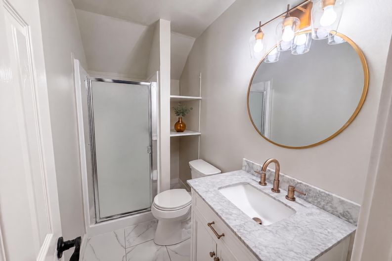 Photo 12 of 31 of 8092 Alma Mesa Way, Citrus Heights, CA