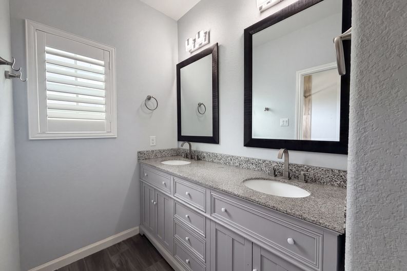 Photo 16 of 24 of 40406 Mostyn Dr, Magnolia, TX