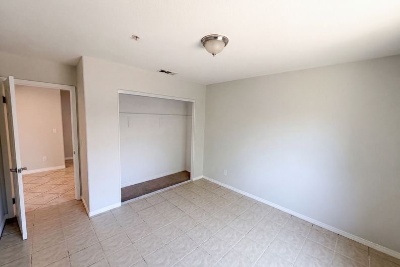 Photo 6 of 14 of 1774 7th St, Riverside, CA