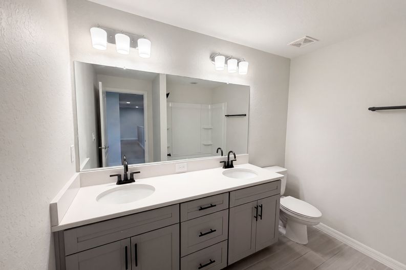 Photo 17 of 29 of 4510 Penkert Pl, Lakeland, FL