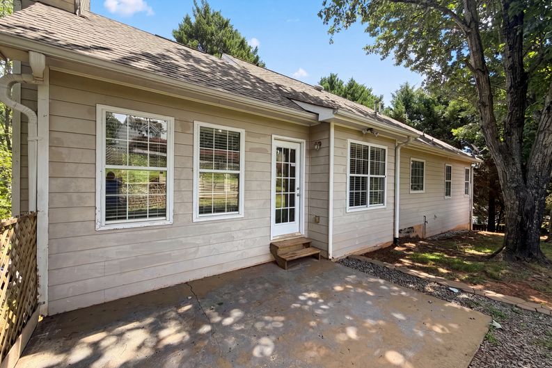 Photo 20 of 22 of 3912 McGuire Way NW, Kennesaw, GA