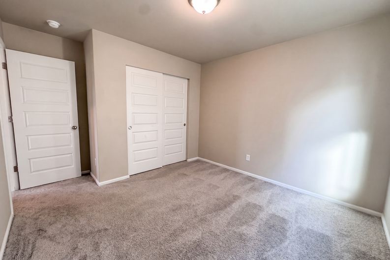Photo 17 of 31 of 4335 Acacia Ln SE, Port Orchard, WA