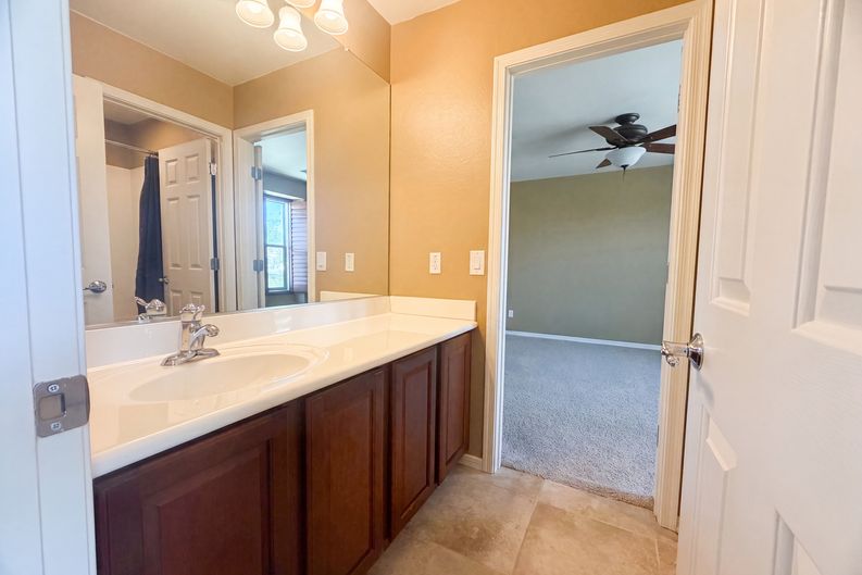 Photo 17 of 24 of 7533 W Rushmore Way, Florence, AZ