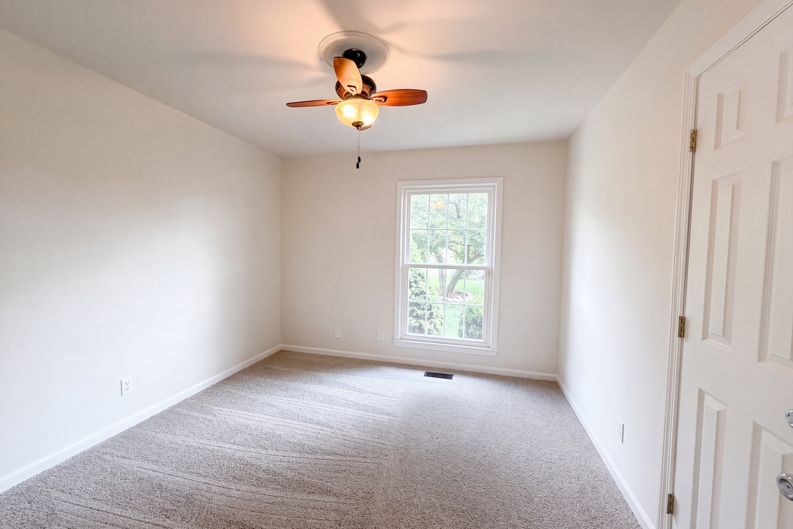 Photo 9 of 16 of 1214 Kirkwood Ave, Murfreesboro, TN