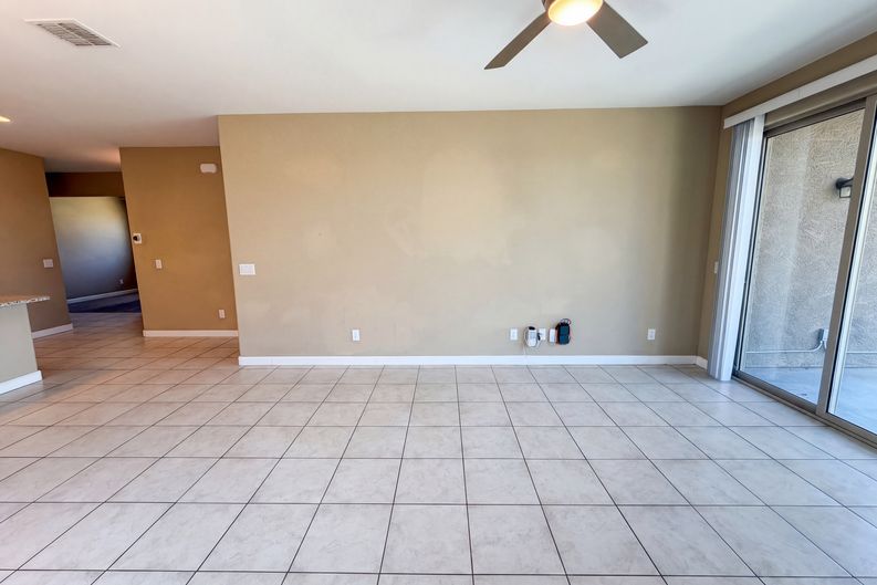 Photo 11 of 28 of 2425 S 235th Dr, Buckeye, AZ