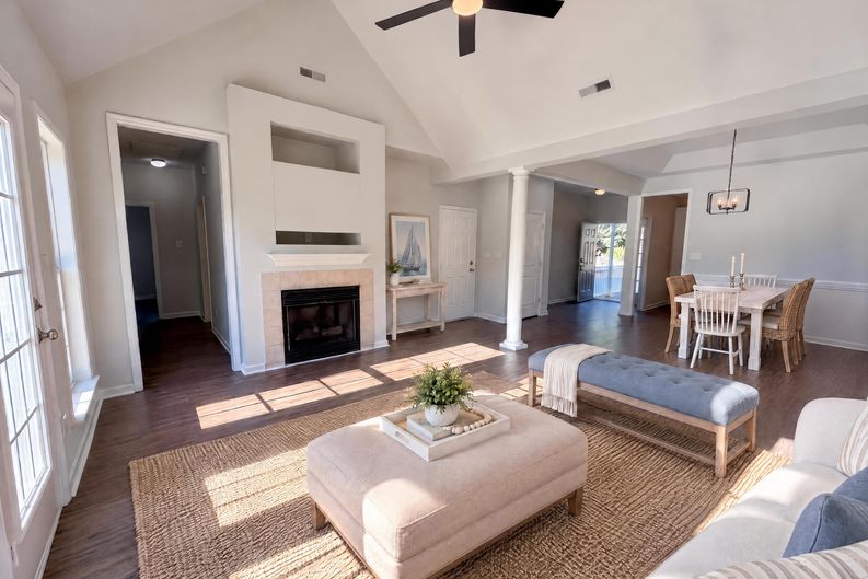 Photo 8 of 28 of 2090 Audubon Dr, Rock Hill, SC