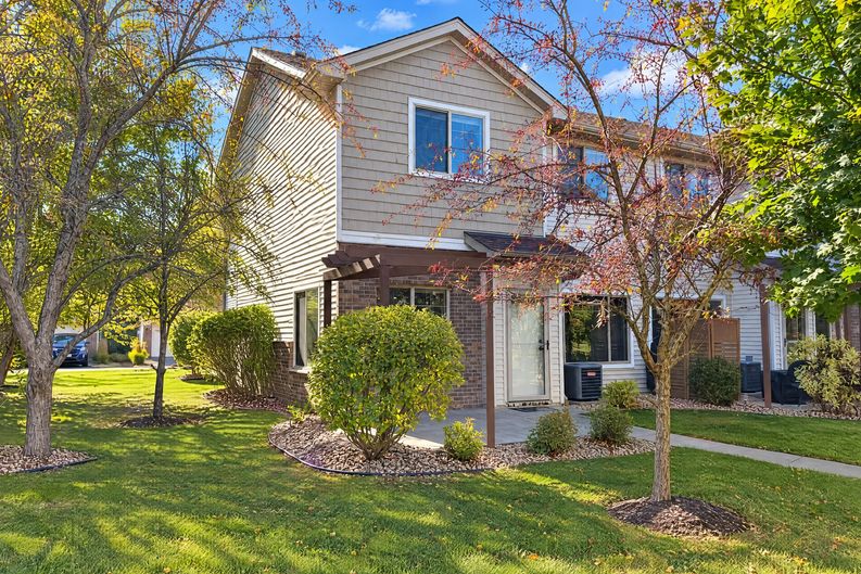 Photo 32 of 40 of 151 Morgan Ln, Lino Lakes, MN