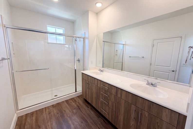 Photo 21 of 30 of 10801 Portico Cir, Rancho Cordova, CA