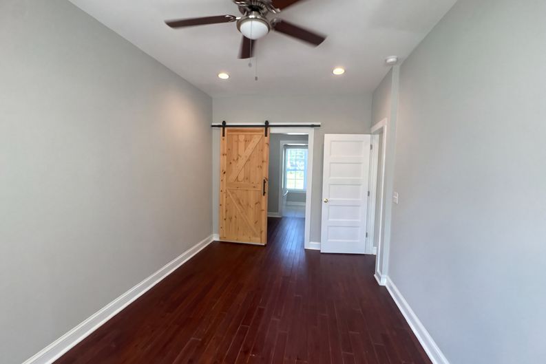 Photo 4 of 76 of 213 Joseph E Lowery Blvd NW, Atlanta, GA