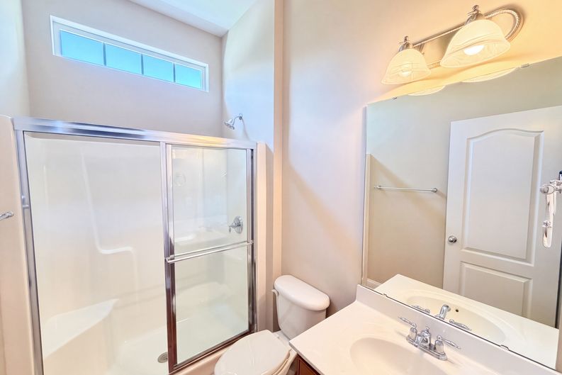 Photo 11 of 28 of 9928 Daufuskie Dr, Charlotte, NC