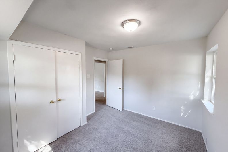 Photo 10 of 19 of 2331 Royal Dr, Garland, TX