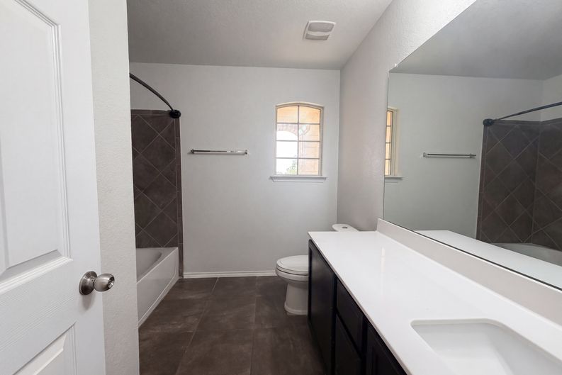 Photo 15 of 19 of 6623 Ambrose Cir, Temple, TX