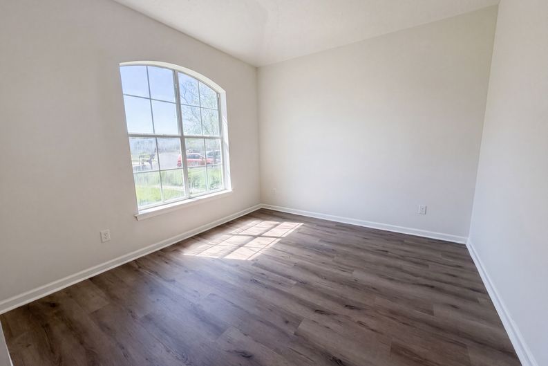 Photo 7 of 21 of 45168 Ingleham Cir, Callahan, FL