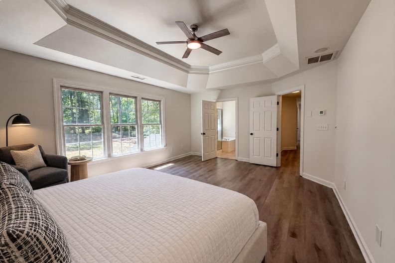 Photo 19 of 31 of 12209 Willingdon Rd, Huntersville, NC