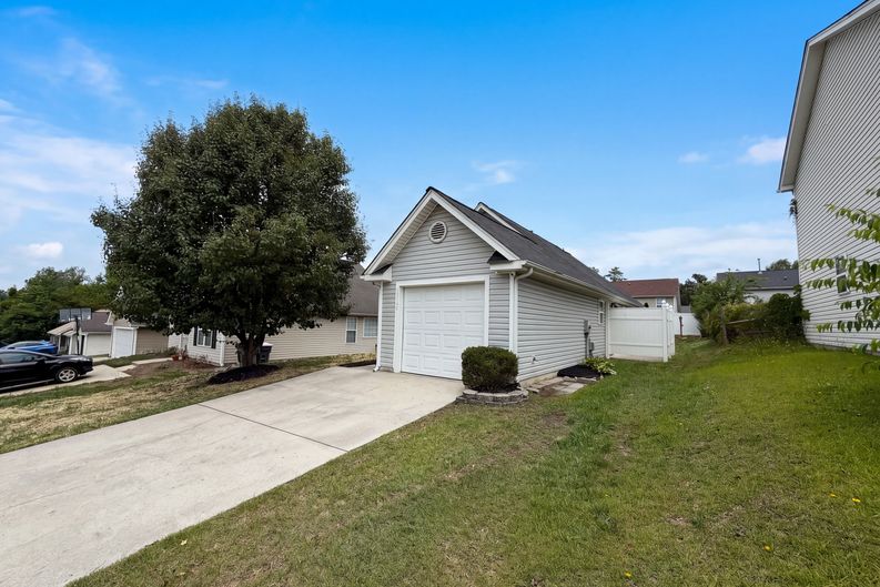 Photo 16 of 18 of 1841 Mission Oaks St, Kannapolis, NC