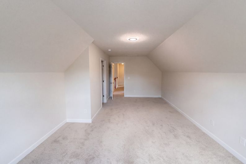 Photo 16 of 20 of 9244 Simonton Dr, Charlotte, NC