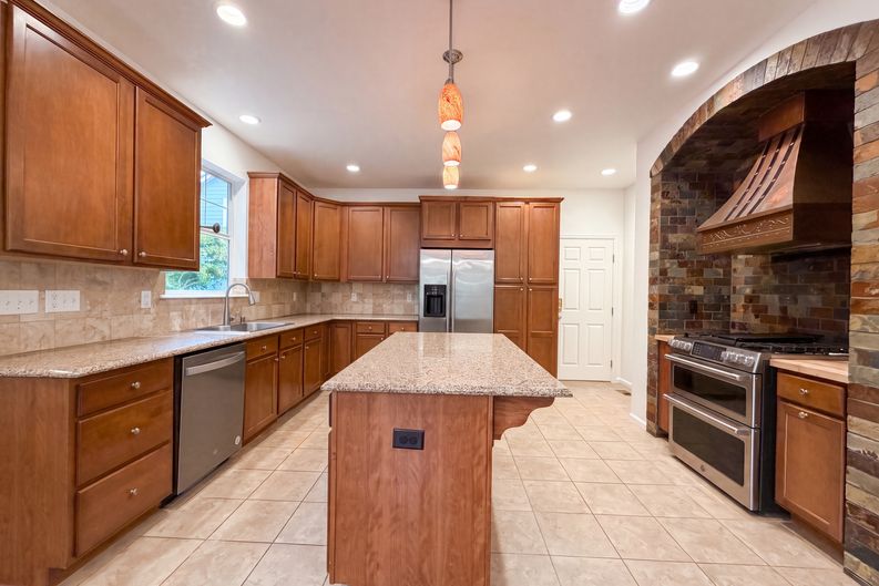 Photo 19 of 52 of 2232 Whistler Dr, Longmont, CO