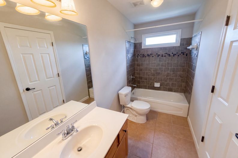 Photo 15 of 74 of 7047 Tree House Way, Flowery Branch, GA