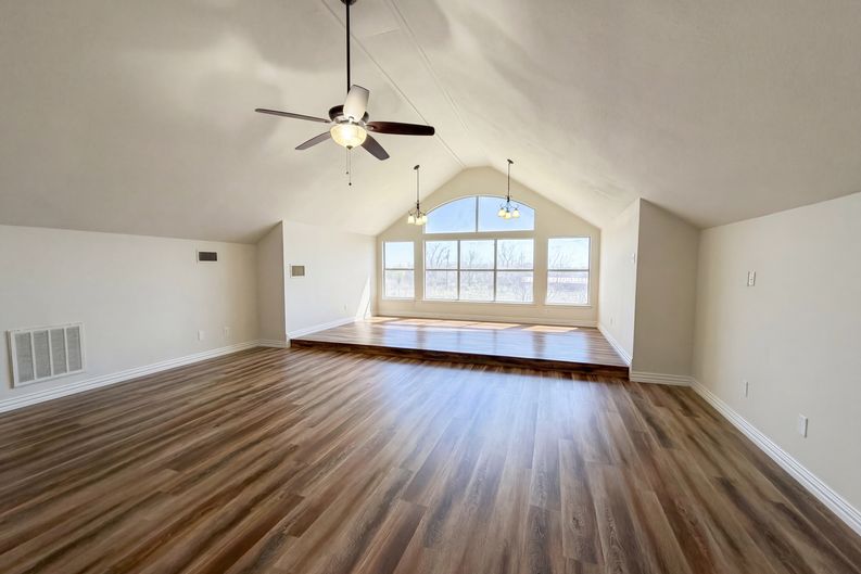 Photo 23 of 30 of 1711 Kennedy Dr, Wylie, TX