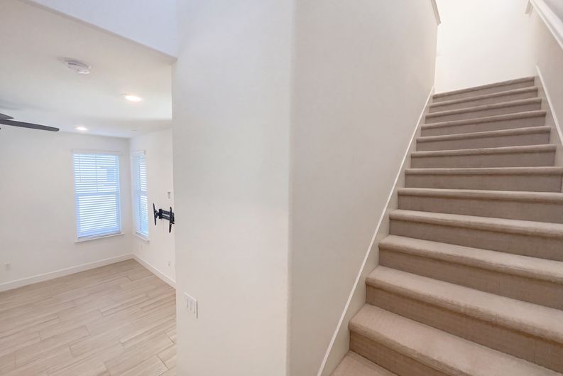 Photo 11 of 27 of 7962 Carraway Dr, Antelope, CA