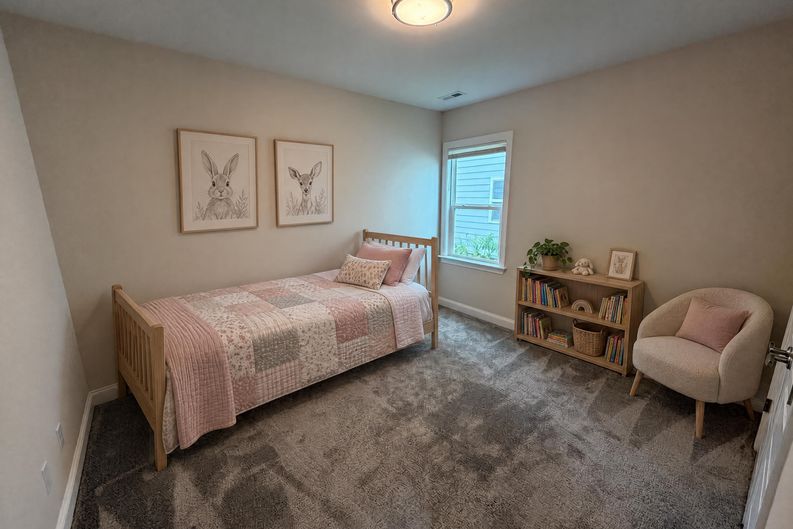 Photo 23 of 36 of 6109 Balham Ct, Charlotte, NC