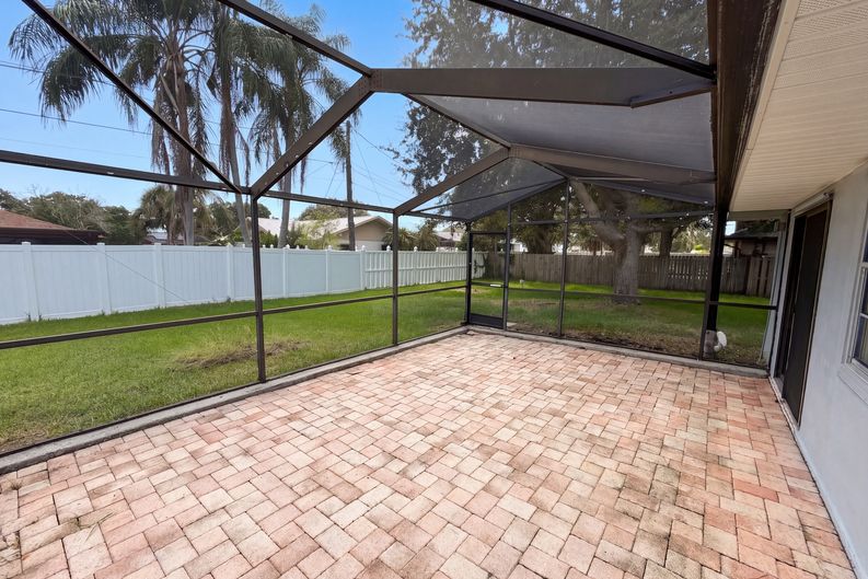 Photo 28 of 30 of 2617 S Fairway Dr, Melbourne, FL