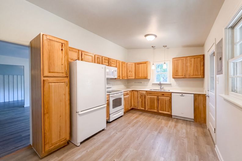 Photo 9 of 24 of 1320 Westward Dr, Fort Collins, CO
